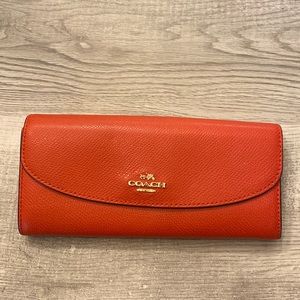 Long wallet by Coach